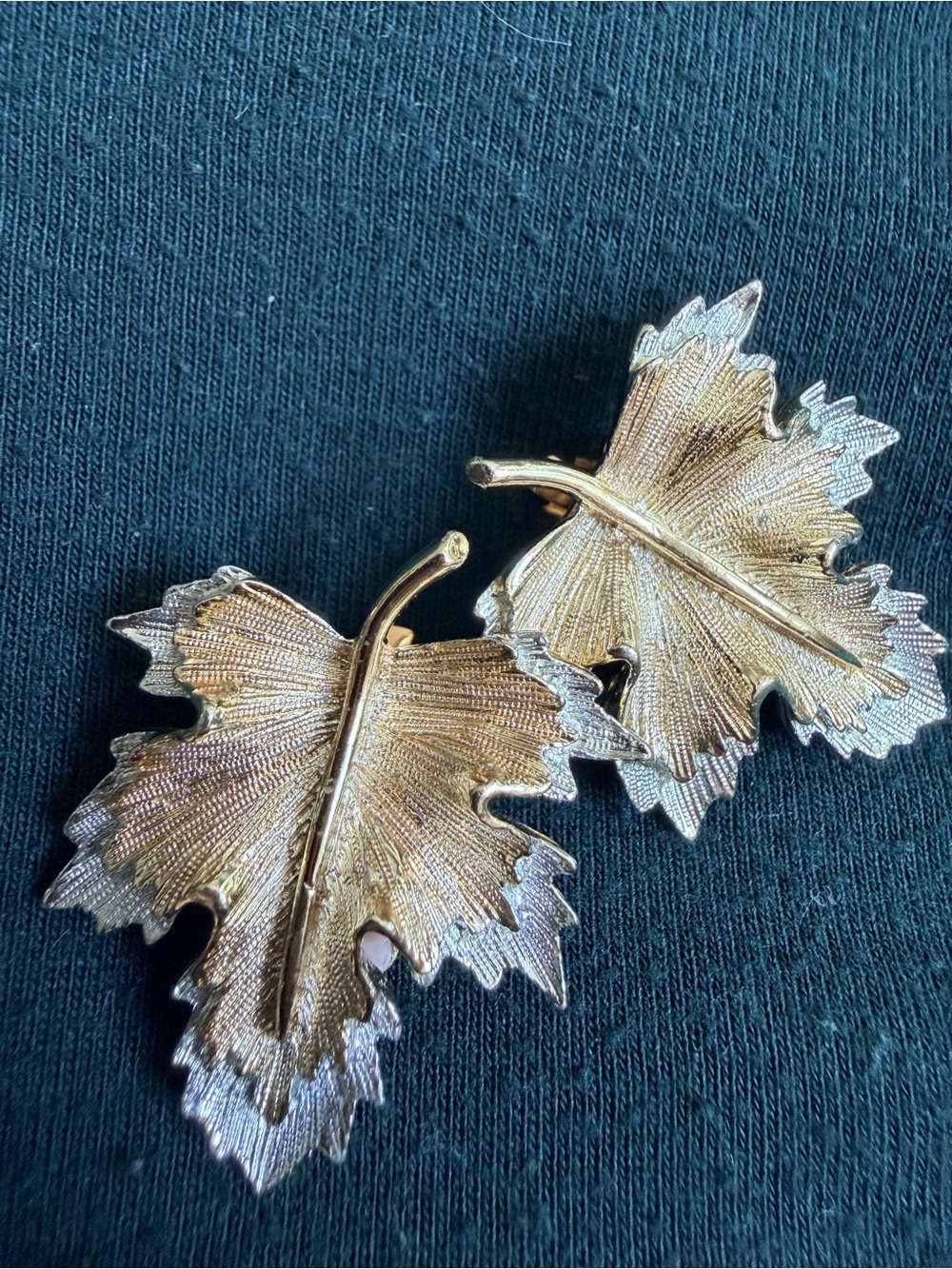 Sarah Coventry “Natures Choice” Two Tone Leaf Clip On Earrings- 1960’s Vintage